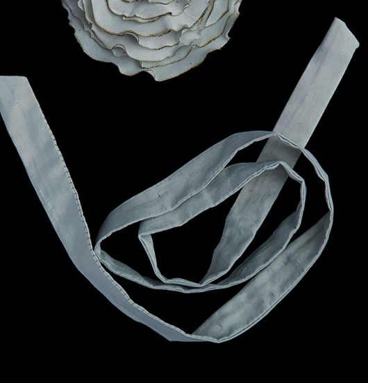 TESSUTO | Visioni ibride | Nastro FIORI POLVERE