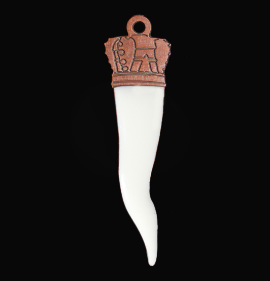 cornetto portafortuna regale bianco, portafortuna e amuleto regalo