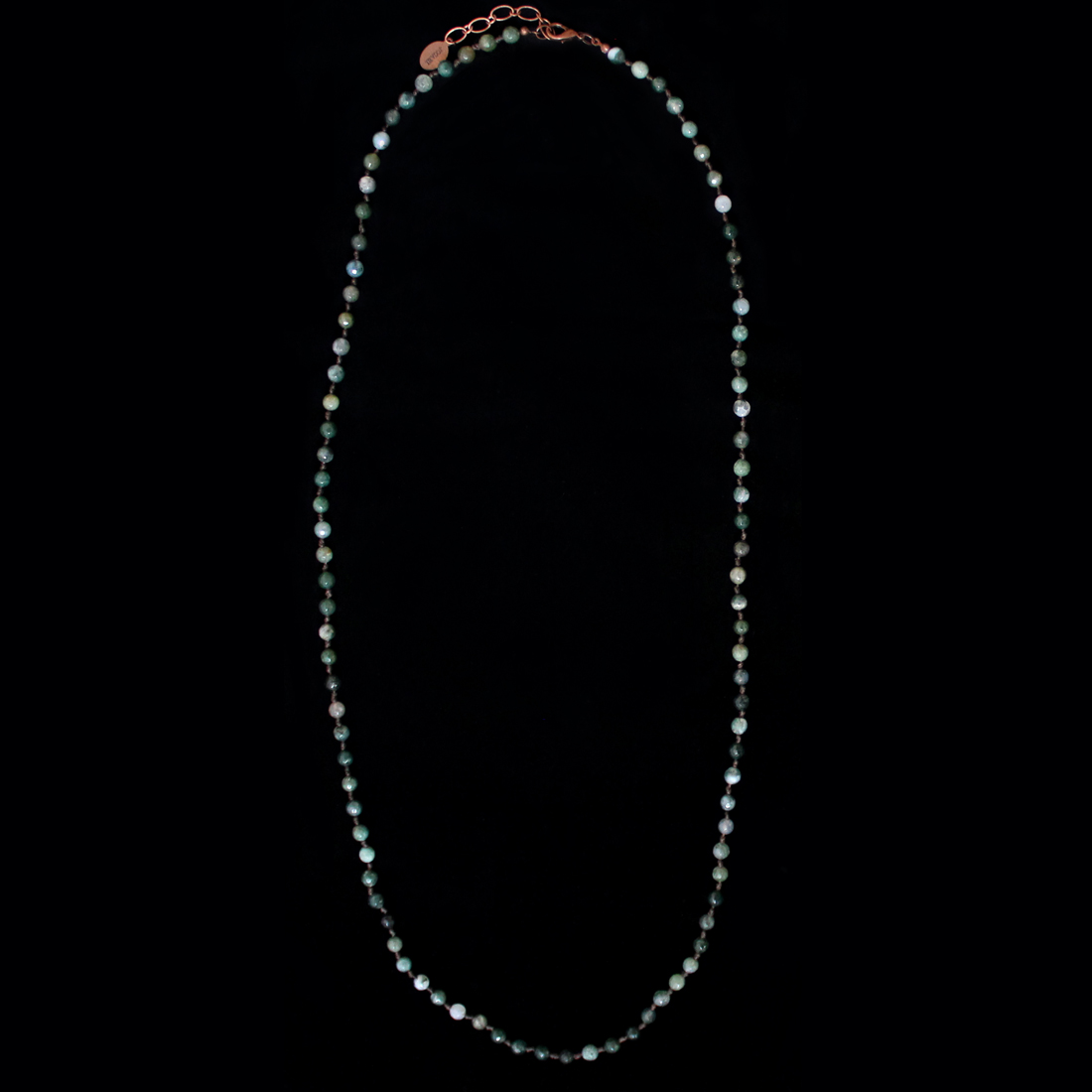 Collana in pietra dura: agata muschiata verde annodata con finiture in rame. Base adatta a creare un gioiello unico e personalizzato con ciondoli. Idea regalo unica